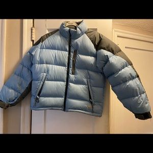Mountain Hardware puffy coat. Gently worn. Women’s size 10.